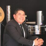 Madera Orquesta Show Osman Bernal 01