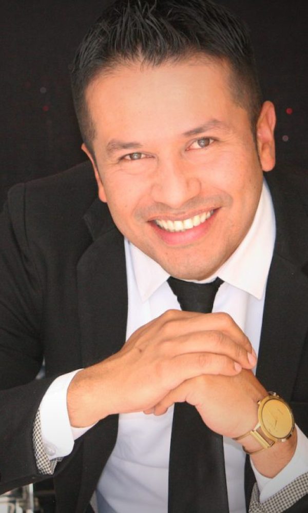 Madera Orquesta Show Diego Parra 01