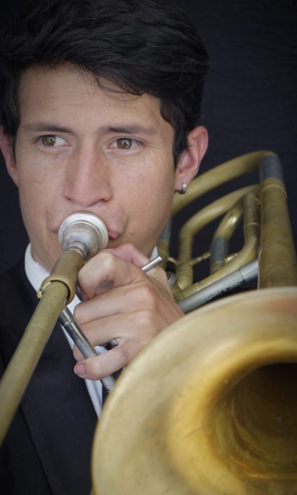 Madera Orquesta Show Juan Diego Pacheco 01