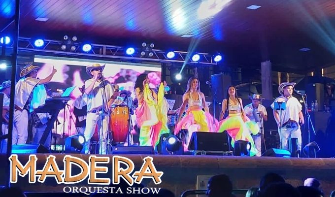 Madera Orquesta Show Live 04